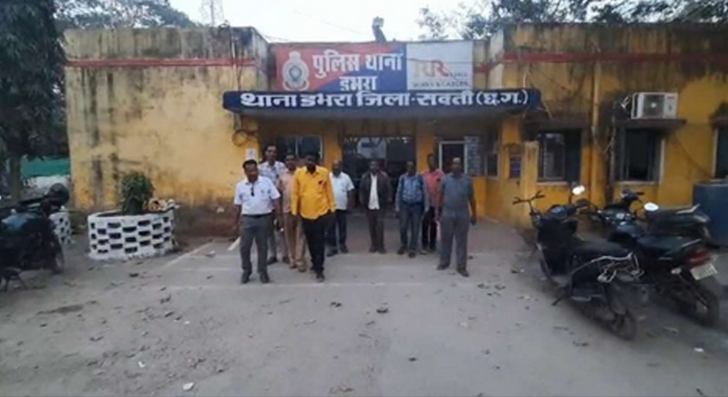सक्ती म पंचायत सचिवों के ठगी के अनोखा मामला: मासिक पत्रिका के वार्षिक सदस्यता शुल्क के नाम म चेक से लिए पैसे, फिर हो गइन  ठगी के शिकार, जांच म जुटिस पुलिस